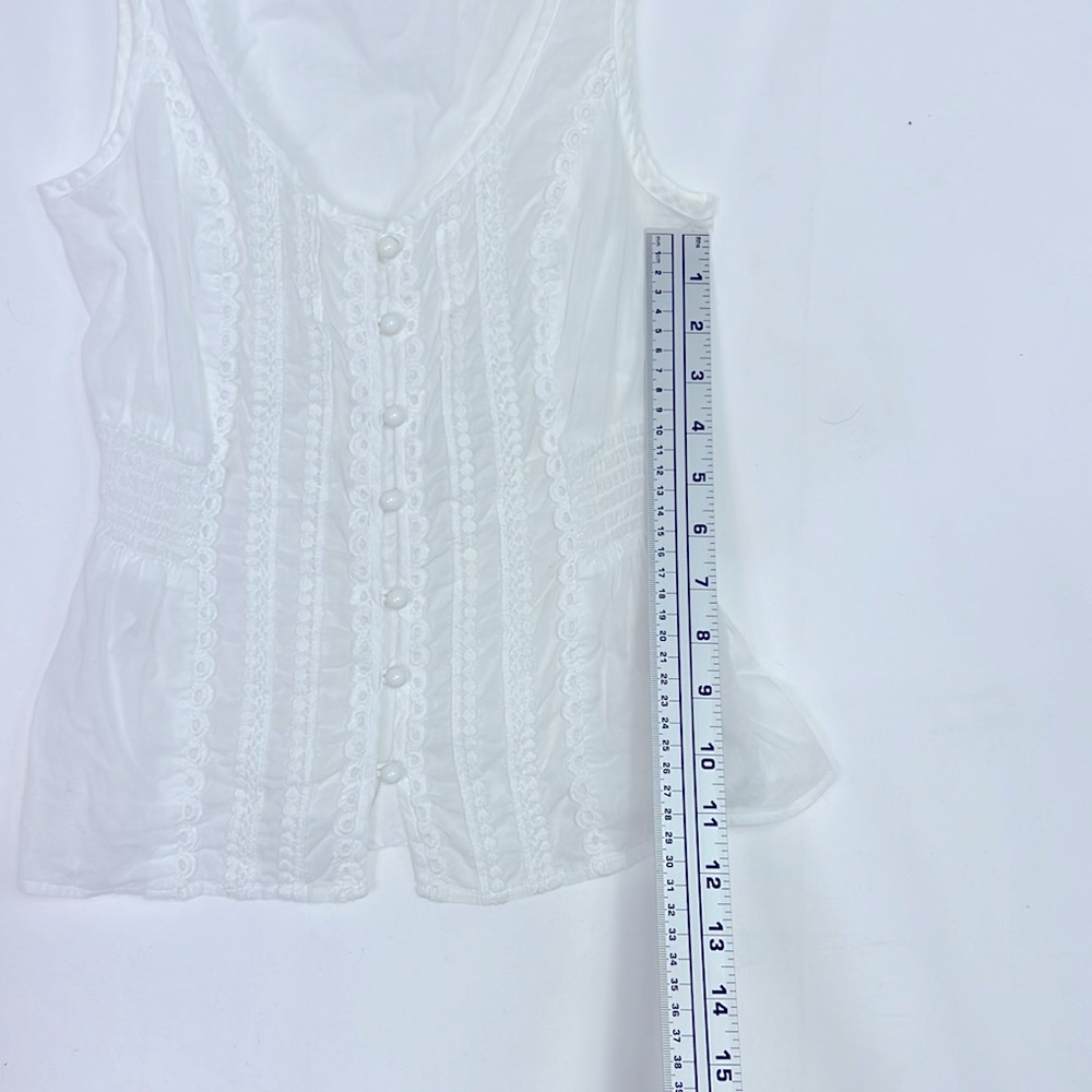 #0838 Express White Floral Button-Up Top | Size: XXS - Picture 3 of 6